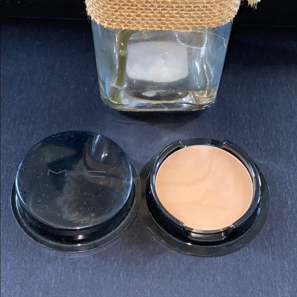 Mac Cosmetics Sheer Mystery Powder Refill Pan